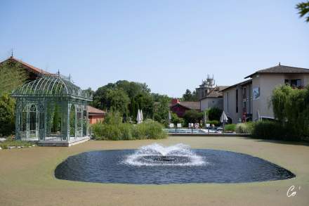 Georges Blanc · Hotels Restaurants Ain, extérieur